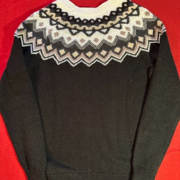 Cozy Fair Isle Pullover Sweater - Size S - Picture 10 of 12